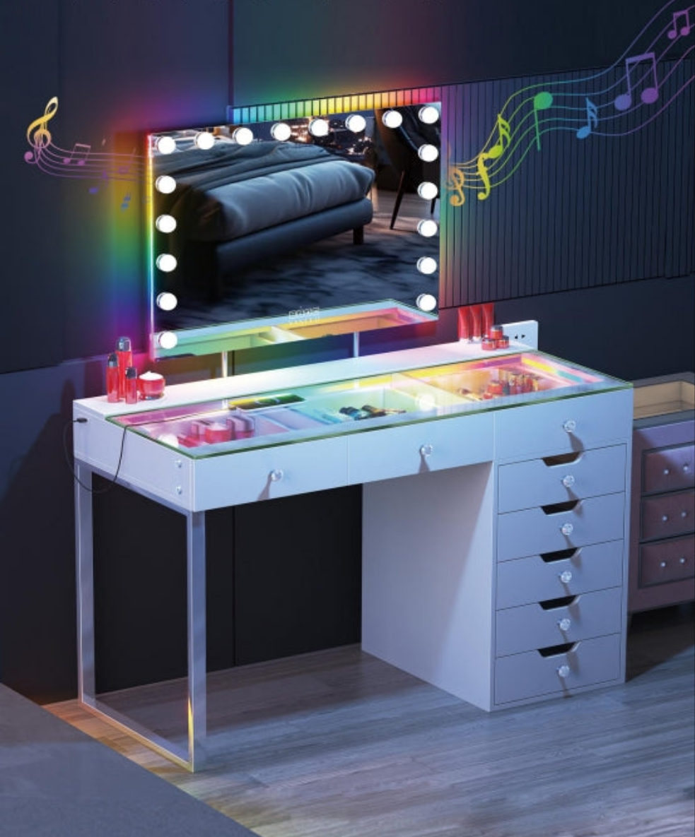 Chels vanity set