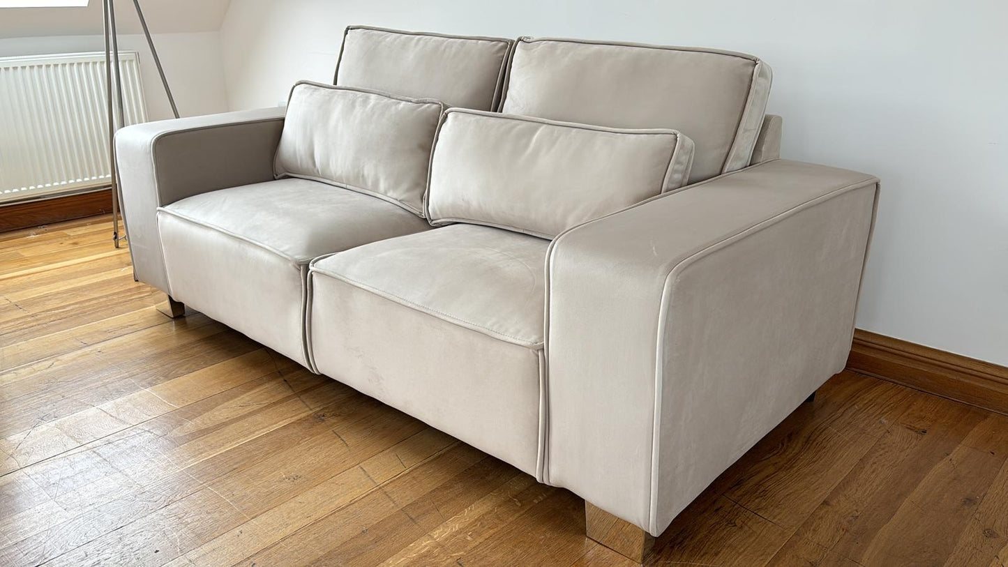 Sloane sofa