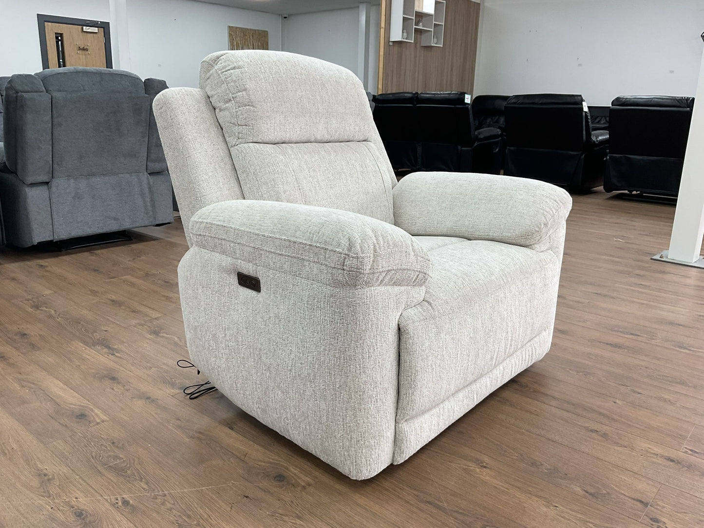 Benton electric recliner sofa 3+2