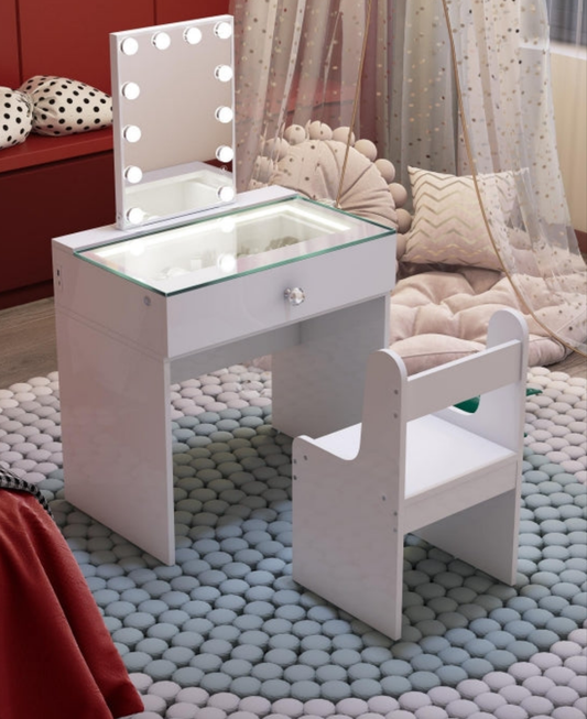 Nelsa dressing table