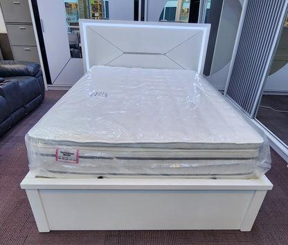 Rug storage bed