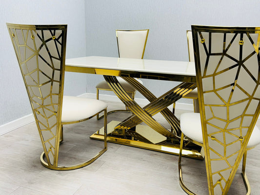 Ruby dining table