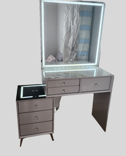 Elite dresser