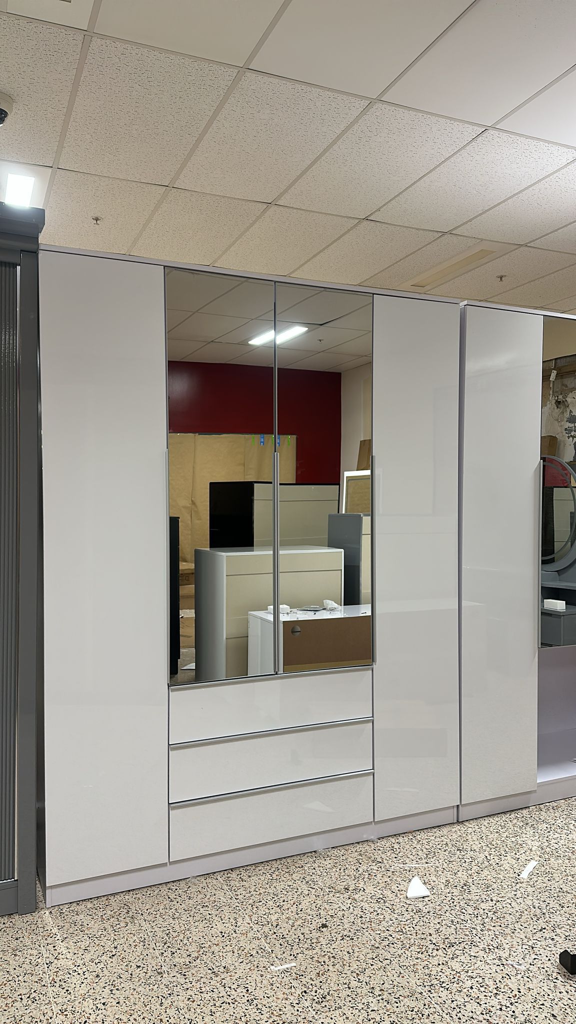 High gloss wardrobe