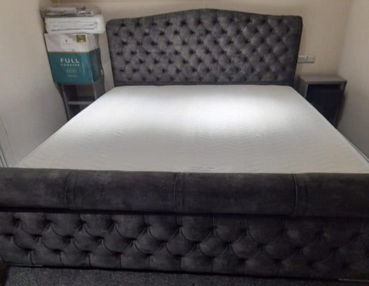 Humpy double bed