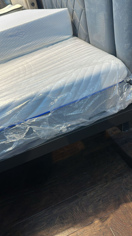 Metal bed small double